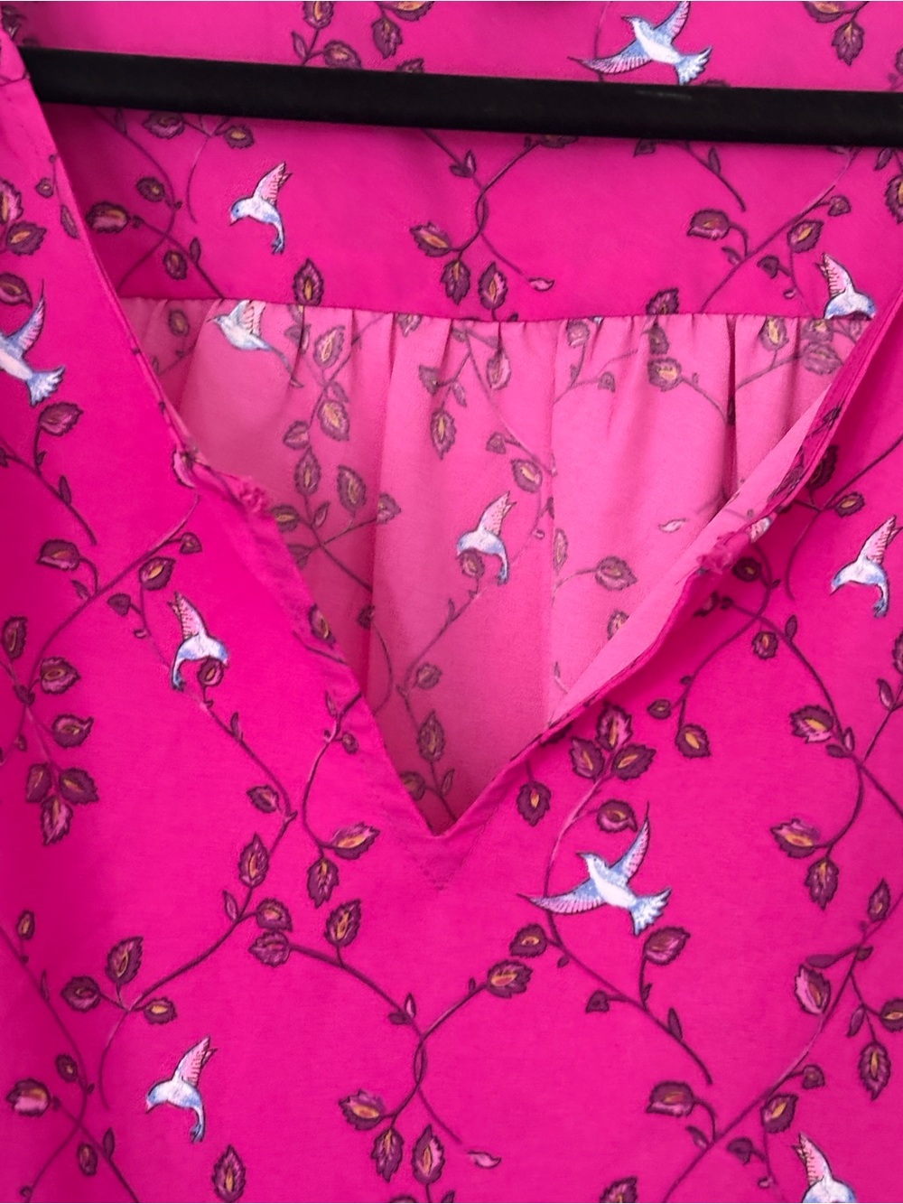 Ava & Viv Pink Floral V-Neck Long Sleeve Tunic - Picture 4 of 7